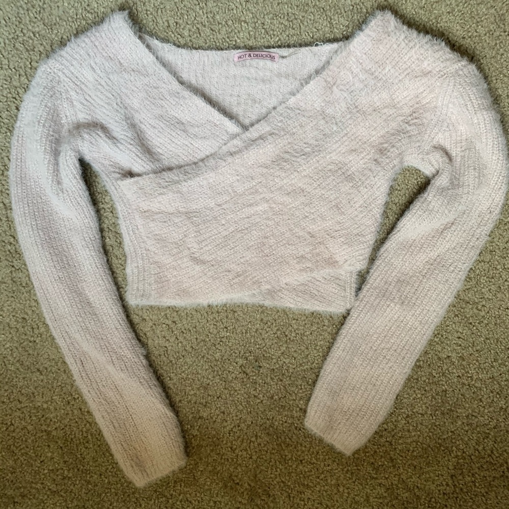 long sleeve crop top